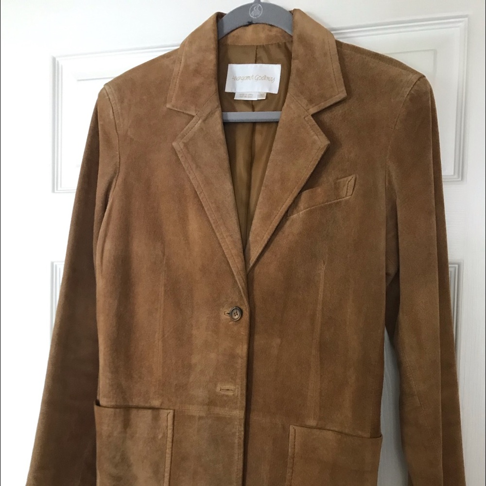 Stylish Marion Godfrey suede blazer.